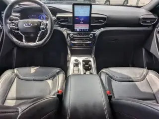 Ford Explorer 2023 AWD ST 4dr SUV