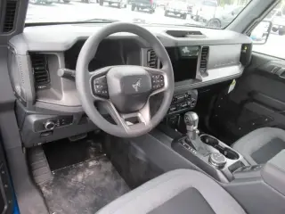 Ford Bronco 2025 4x4 Base 4dr SUV