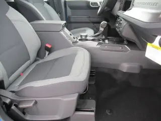 Ford Bronco 2025 4x4 Base 4dr SUV