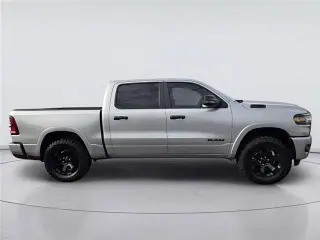 Ram 1500 2025 4x4 Big Horn 4p Cabina Extendida 5.6 pies S Pickup