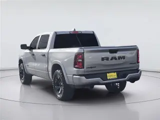 Ram 1500 2025 4x4 Big Horn 4p Cabina Extendida 5.6 pies S Pickup