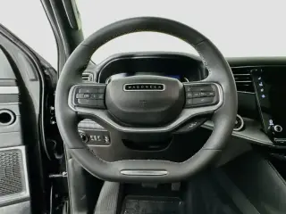 Jeep Wagoneer 2023 4x2 Serie II 4p SUV