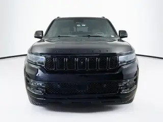 Jeep Wagoneer 2023 4x2 Serie II 4p SUV