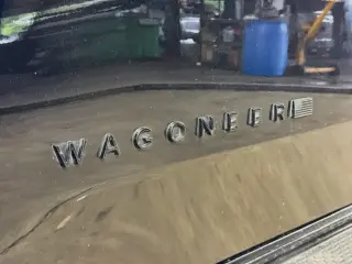 Jeep Wagoneer 2023 4x2 Serie II 4p SUV