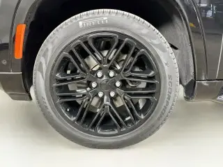 Jeep Wagoneer 2023 4x2 Serie II 4p SUV