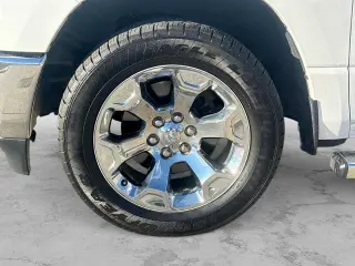 Ram 1500 2019 4x4 Big Horn 4p Crew Cab 5.6 ft. SB Pickup
