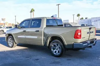 Ram 1500 2026 4x4 Big Horn 4dr Crew Cab 5.6 ft. SB Pickup
