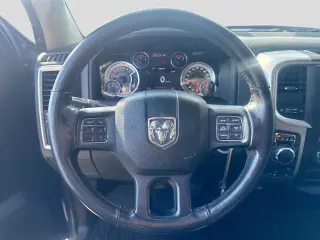 Ram 1500 2016 4x4 SLT 4dr Crew Cab 5.5 ft. SB Pickup
