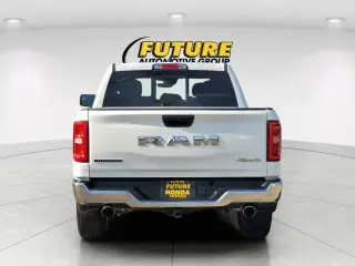 Ram 1500 2025 4x4 Big Horn 4dr Crew Cab 5.6 ft. SB Pickup