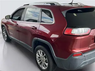 Jeep Cherokee 2019 Latitude Plus 4dr SUV
