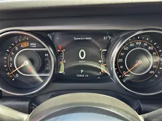 Jeep Wrangler 2023 4x4 Sahara 4dr SUV