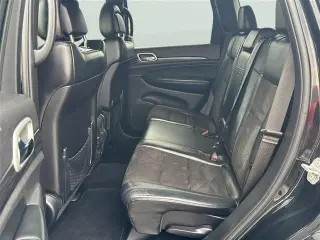 Jeep Grand Cherokee 2019 4x4 Laredo 4dr SUV