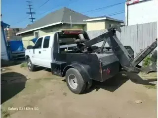 CARROS JUNK (323)475-2100