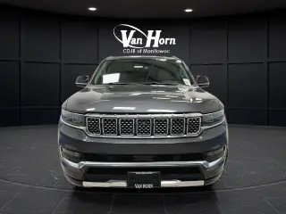 2023 Jeep Grand Wagoneer L