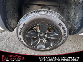 2022 Ram 1500 Classic Warlock 4x4 Quad Cab 6''4" Box