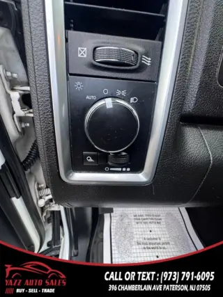 2022 Ram 1500 Classic Warlock 4x4 Quad Cab 6''4" Box