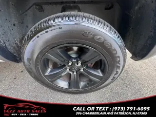 2022 Ram 1500 Classic Warlock 4x4 Quad Cab 6''4" Box