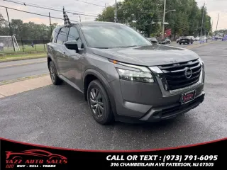 2023 Nissan Pathfinder S 4WD