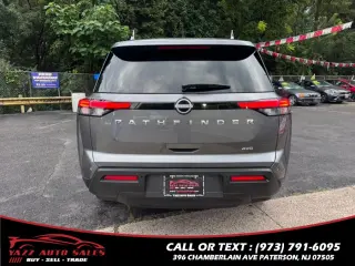 2023 Nissan Pathfinder S 4WD