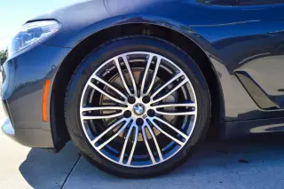 2017 BMW 5 Series 540i Sedan