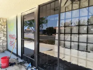 LIMPIEZA VENTANAS - AWNINGS