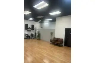 RENTO SALÓN DE BELLEZA TODO EQUIPADO