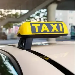 TAXI DISPONIBLE 24/7