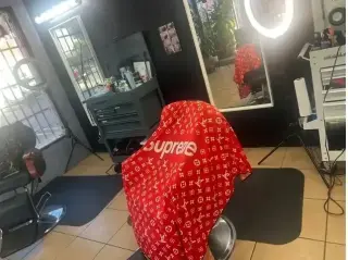 Barbería y Salón de Belleza