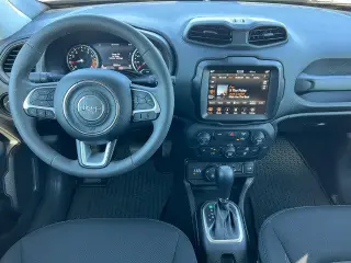 Jeep Renegade 2023 4x4 Latitude 4dr SUV