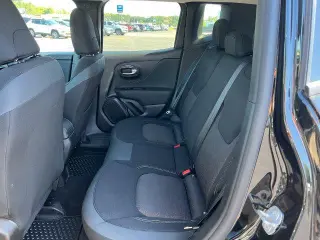 Jeep Renegade 2023 4x4 Latitude 4dr SUV