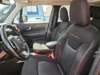 Jeep Renegade 2019 4x4 Trailhawk 4dr SUV