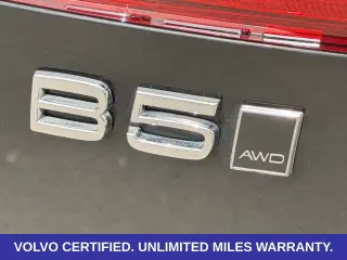 Volvo XC60 2024 AWD B5 Plus Tema Oscuro 4dr SUV