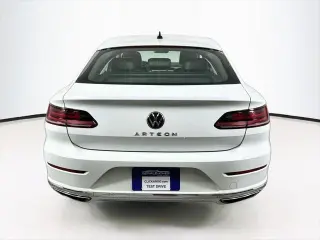 Volkswagen Arteon 2021 SE 4dr Sedán