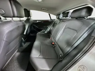 Volkswagen Arteon 2021 SE 4dr Sedán
