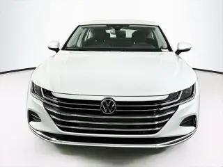 Volkswagen Arteon 2021 SE 4dr Sedán