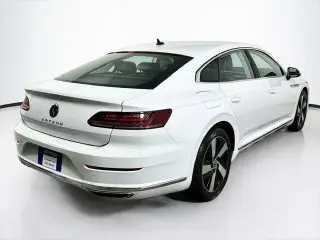 Volkswagen Arteon 2021 SE 4dr Sedán