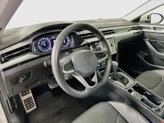 Volkswagen Arteon 2021 SE 4dr Sedán