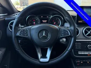 Mercedes-Benz CLA 2017 CLA 250 4dr Sedán