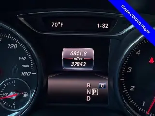 Mercedes-Benz CLA 2017 CLA 250 4dr Sedán