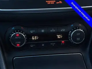 Mercedes-Benz CLA 2017 CLA 250 4dr Sedán