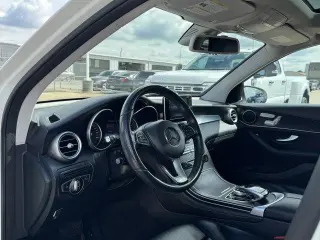 Mercedes-Benz GLC 2016 GLC 300 4dr SUV