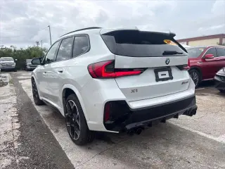 Vehículo Deportivo de Actividad BMW X1 2025 AWD M35i 4dr