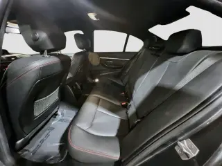 BMW Serie 3 2018 330e iPerformance Sedán de 4 puertas