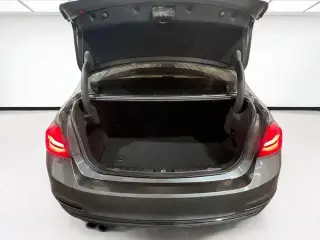 BMW Serie 3 2018 330e iPerformance Sedán de 4 puertas