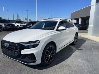 Audi Q8 2023 AWD quattro Premium Plus 55 TFSI 4dr SUV