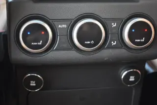 Land Rover Discovery 2018 AWD HSE Luxury 4puertas SUV