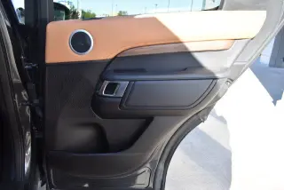 Land Rover Discovery 2018 AWD HSE Luxury 4puertas SUV