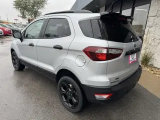 Ford EcoSport 2022 AWD SES 4dr Crossover