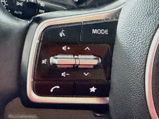 Kia Carnival 2023 SX Prestige 4dr Mini-Van