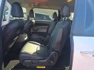 Kia Carnival 2026 LXS 4dr Mini-Van